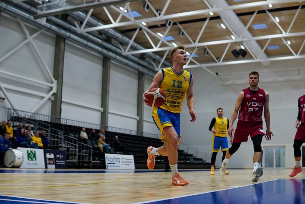 Net 28 kamuolius puolime sugriebęs KK „Kupiškis“ pratęsė Vilniaus „Ryto-MRU“ pergalių badą
